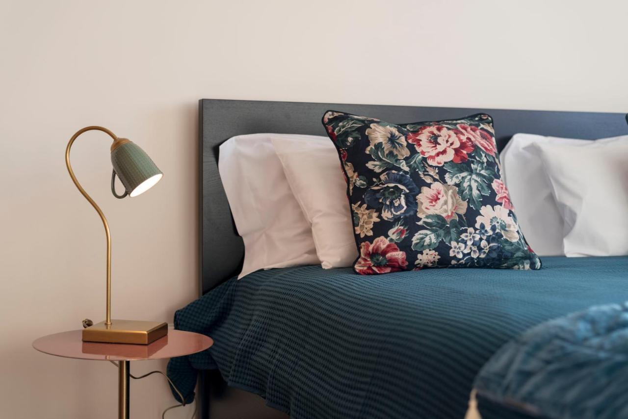 Lovelystay - Homey Feeling Flat W/ Free Parking Porto Kültér fotó