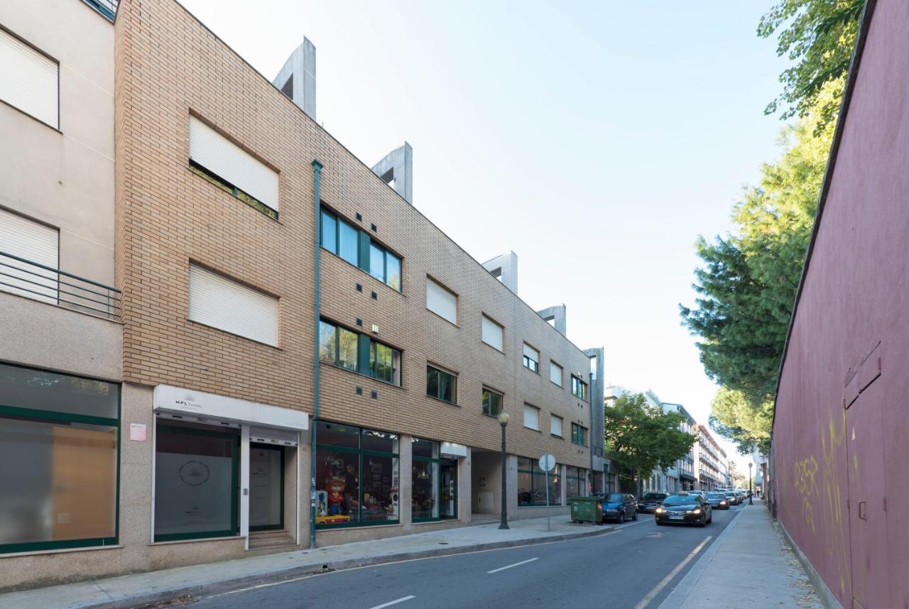 Lovelystay - Homey Feeling Flat W/ Free Parking Porto Kültér fotó