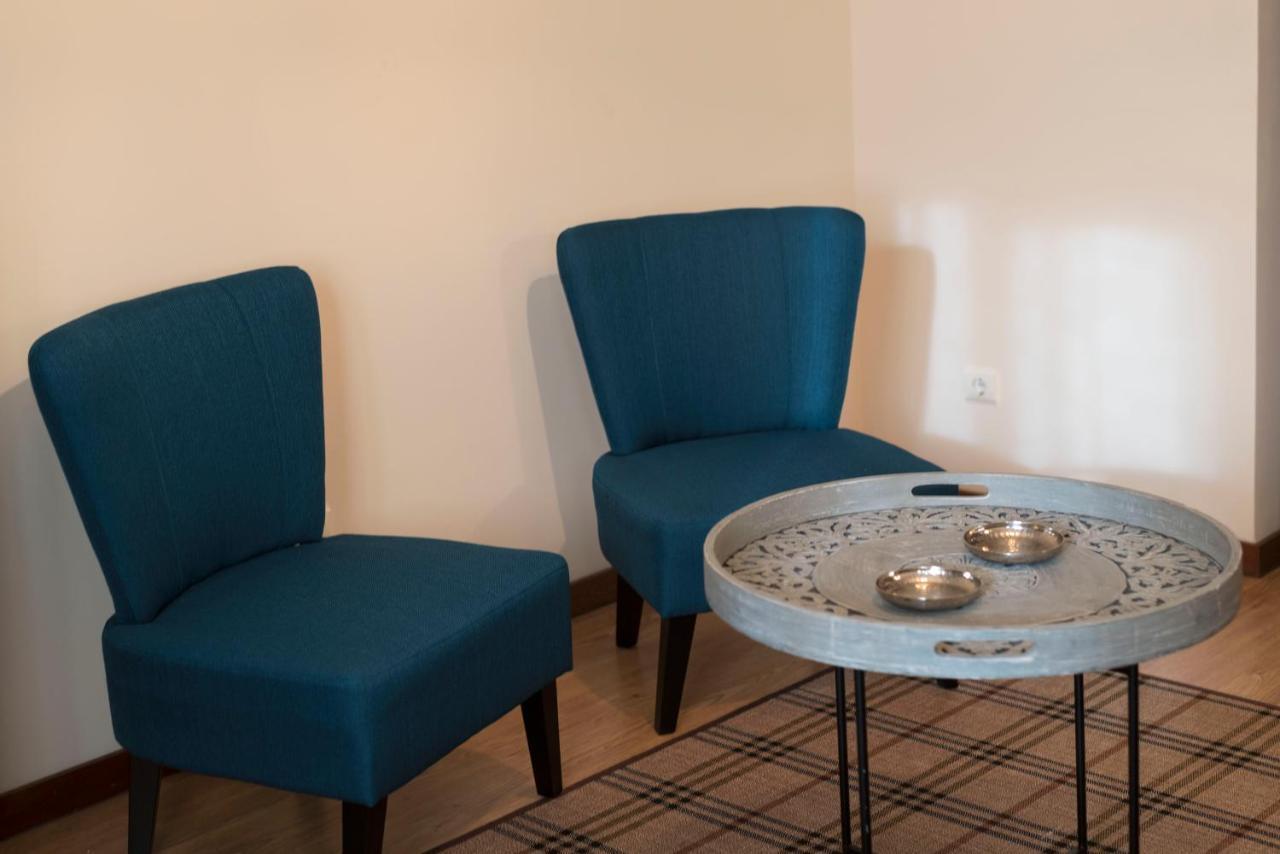 Lovelystay - Homey Feeling Flat W/ Free Parking Porto Kültér fotó