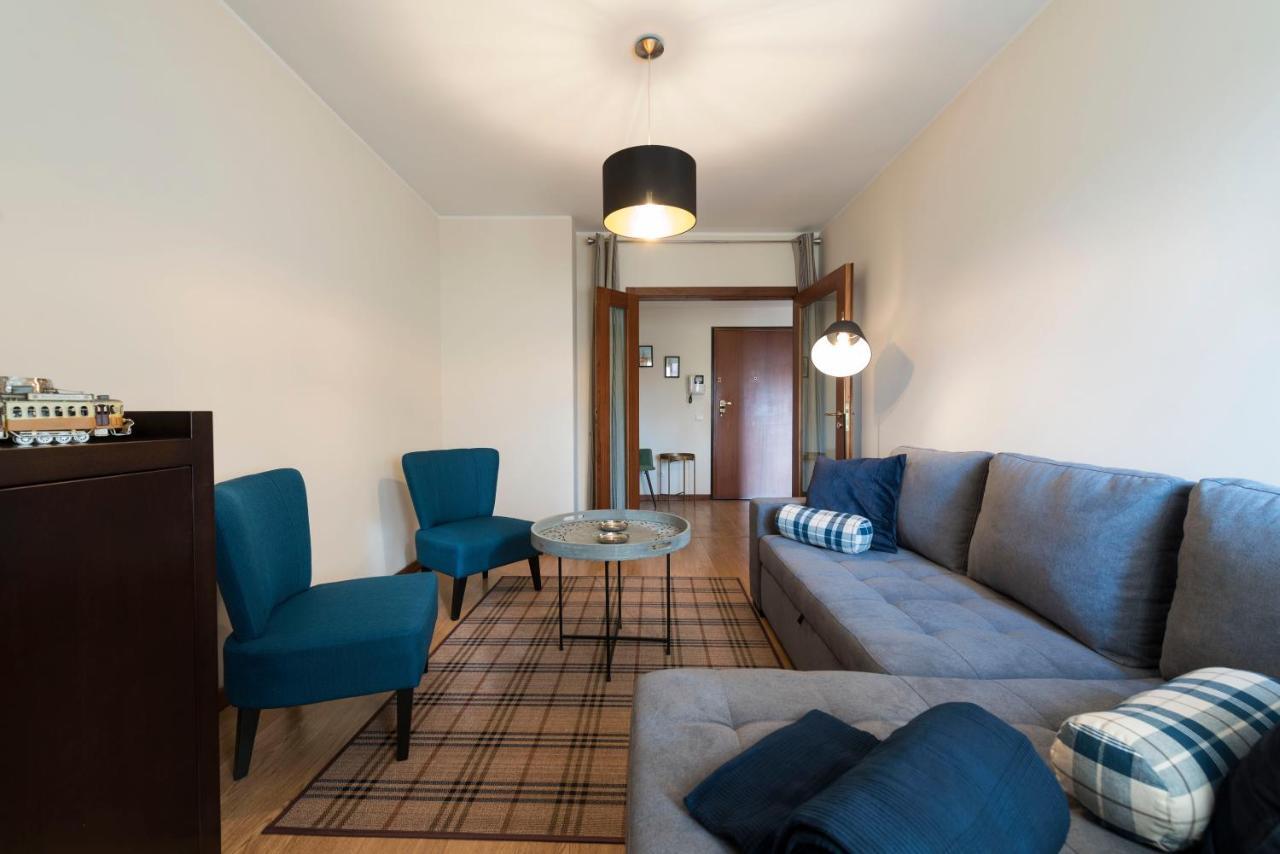 Lovelystay - Homey Feeling Flat W/ Free Parking Porto Kültér fotó